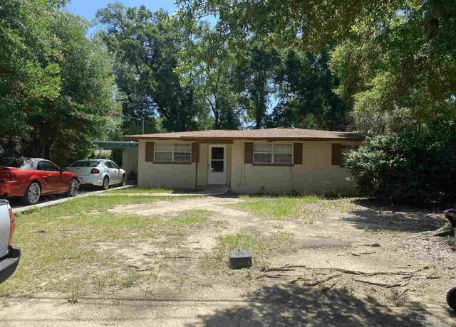 Property at 120 N Stillman St, Pensacola, FL 32505, 3 beds, 1.5 baths