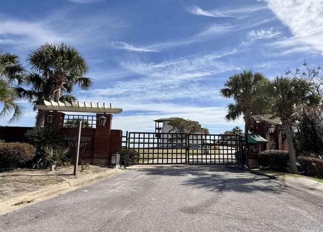 Property at 16 Wharf Ave, Pensacola, FL 32502