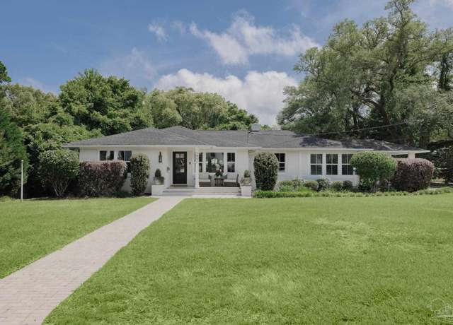 Property at 1901 E Lloyd St, Pensacola, FL 32503, 3 beds, 2.5 baths