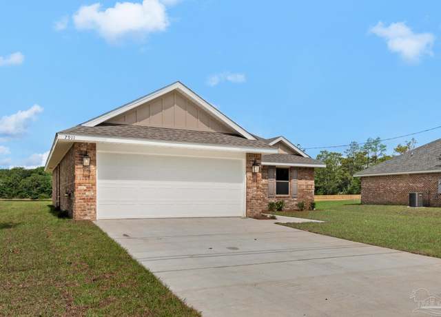 Property at 7925 Twin Lake Dr, Milton, FL 32583, 4 beds, 2 baths