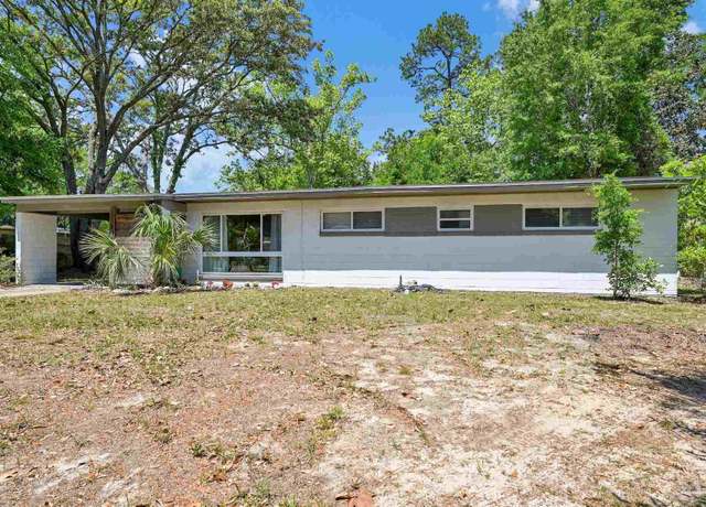 Property at 702 Boxwood Dr, Pensacola, FL 32503, 3 beds, 2 baths