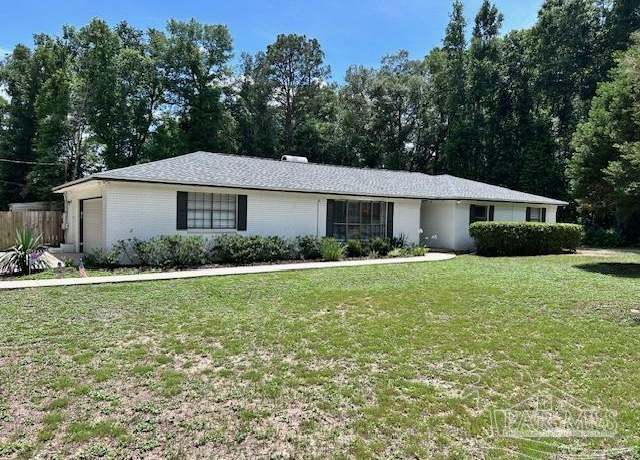 Property at 5945 Pamela Dr, Milton, FL 32570, 3 beds, 2 baths