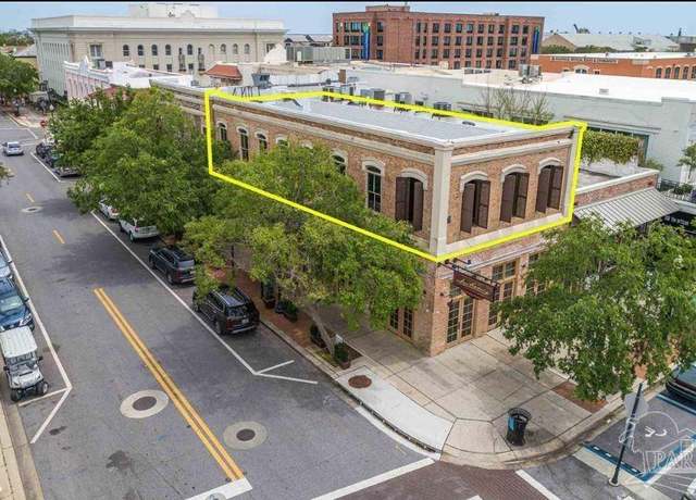 Property at 1 E Zarragossa St Unit B, Pensacola, FL 32502, 2 beds, 2 baths
