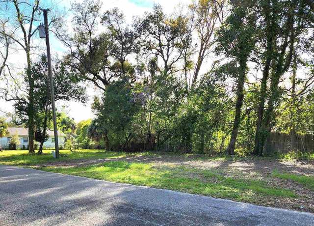 Property at 1121 W Scott St, Pensacola, FL 32501