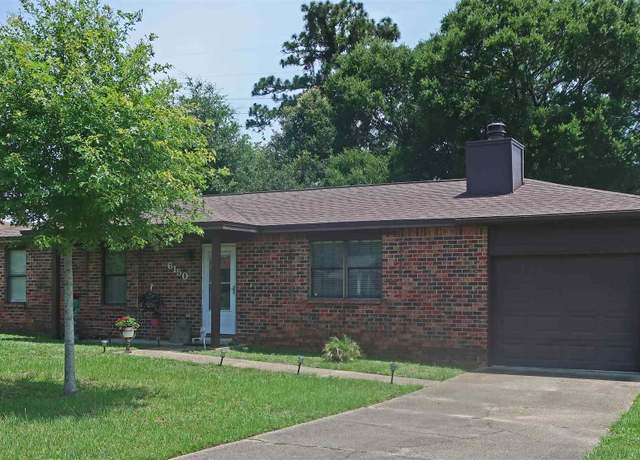 Property at 6150 Forest Pines Dr, Pensacola, FL 32526, 3 beds, 2 baths