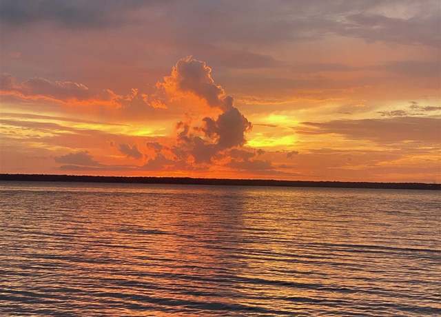 Property at 216 S Garcon Point Rd, Milton, FL 32583