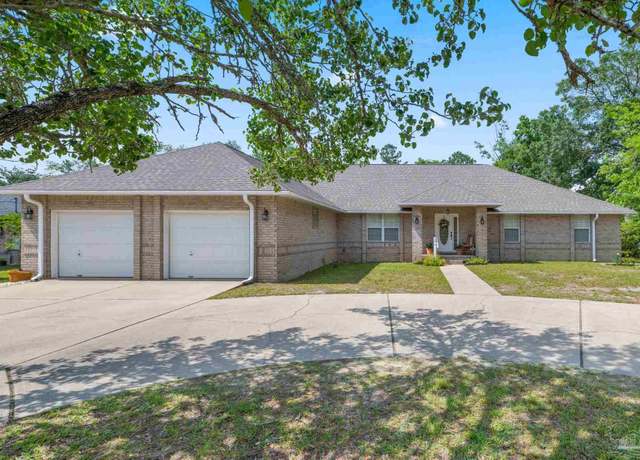 Property at 1838 Hollyhill Rd, Pensacola, FL 32526, 4 beds, 2 baths