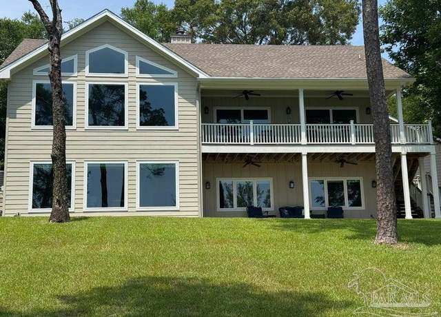 Property at 275 Lake Holley Cir, Defuniak Springs, FL 32433, 3 beds, 2.5 baths