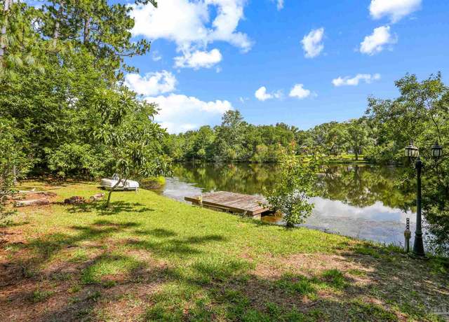 Property at 751 Lake Ridge Ln, Pensacola, FL 32514, 5 beds, 3 baths