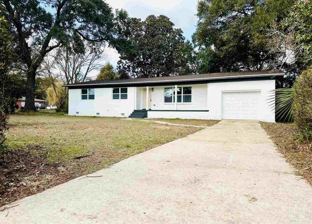 Property at 1000 Vernon St, Pensacola, FL 32504, 3 beds, 2 baths