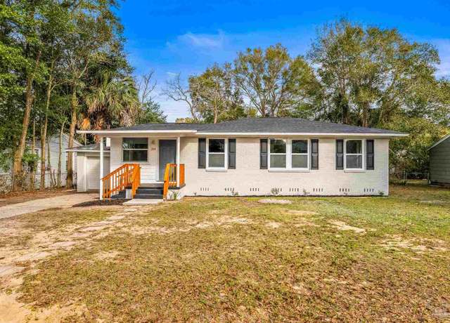 Property at 204 Donald Dr, Pensacola, FL 32507, 3 beds, 1 bath