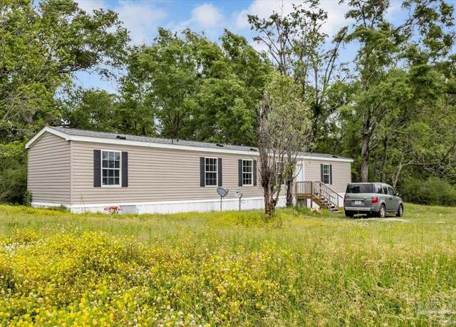 Property at 5851 Greenwood Rd, Jay, FL 32565