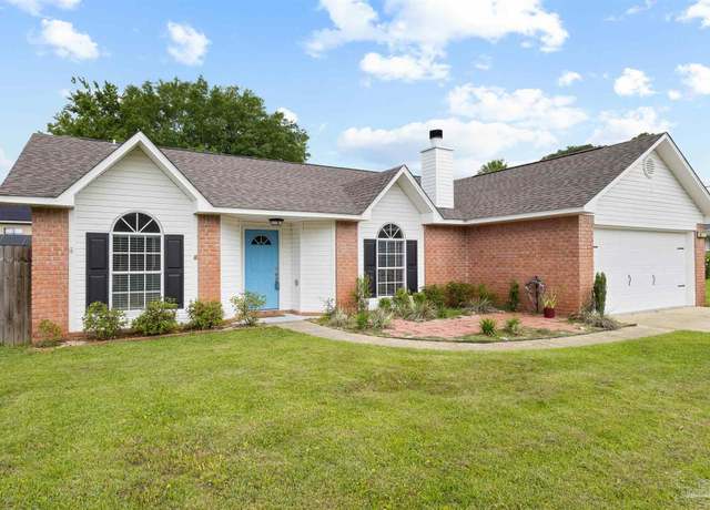 Property at 5732 Dove Dr, Pace, FL 32571, 3 beds, 2 baths