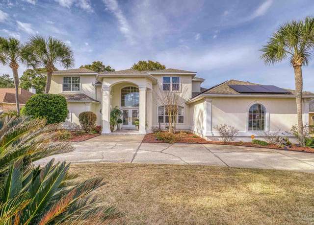 Property at 22 Bartlett Cir, Pensacola, FL 32505, 5 beds, 3.5 baths