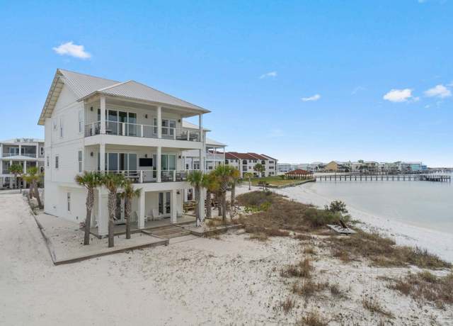 Property at 1464 Seaside Cir, Navarre, FL 32566, 5 beds, 5.5 baths