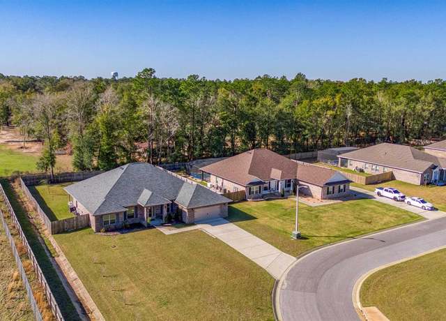 Property at 6506 Cedar Key Dr, Milton, FL 32570, 4 beds, 3 baths