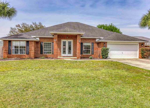 Property at 9660 Meadow Wood Ln, Navarre, FL 32566, 4 beds, 3 baths