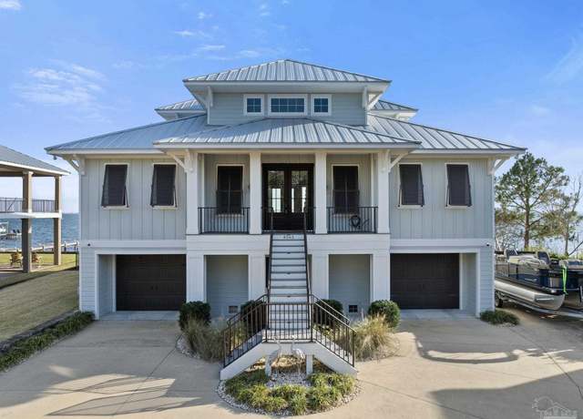 Property at 4565 Sabine Ct, Gulf Breeze, FL 32563, 3 beds, 3.5 baths