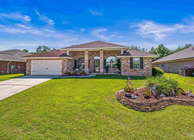 Property at 2687 Shoni Dr, Navarre, FL 32566, 4 beds, 2 baths