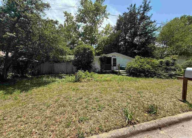 Property at 451 E Cane Ave, Crestview, FL 32539, 2 beds, 1.5 baths