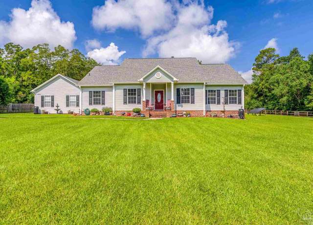 Property at 2301 Parker Rd, Cantonment, FL 32533, 4 beds, 2.5 baths