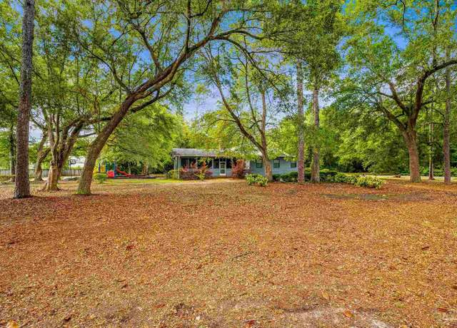 Property at 4901 Skipper Ln, Pace, FL 32571, 3 beds, 2.5 baths