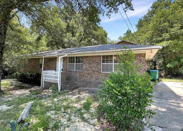 Property at 255 Brackin St Unit A&B, Crestview, FL 32539