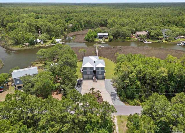Property at 2032 Bay Point Blvd, Milton, FL 32583, 4 beds, 5 baths