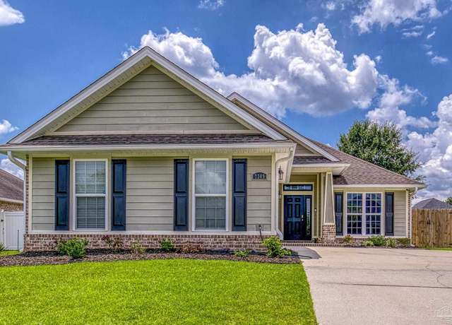 Property at 7389 Farmers Rd, Pensacola, FL 32526, 3 beds, 2 baths