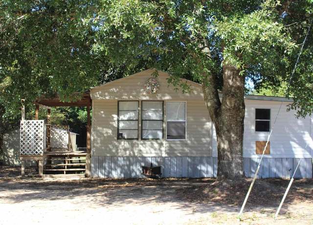 Property at 4517 Mesquite Dr, Milton, FL 32583, 2 beds, 2 baths