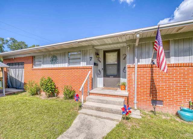 Property at 7 Forest Park Dr, Pensacola, FL 32506, 3 beds, 1.5 baths