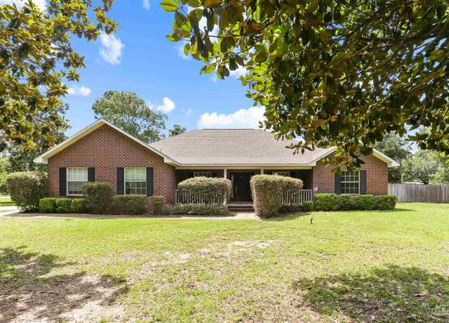 Property at 1701 Floresta Cir, Milton, FL 32583, 4 beds, 2 baths
