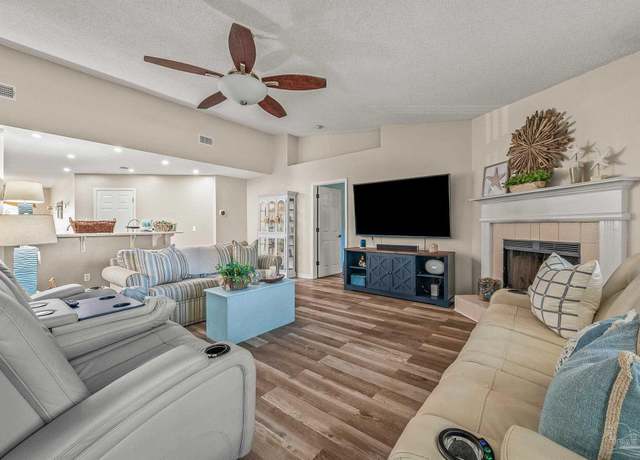 Property at 4623 Hamilton Bridge Rd, Milton, FL 32571, 4 beds, 2 baths