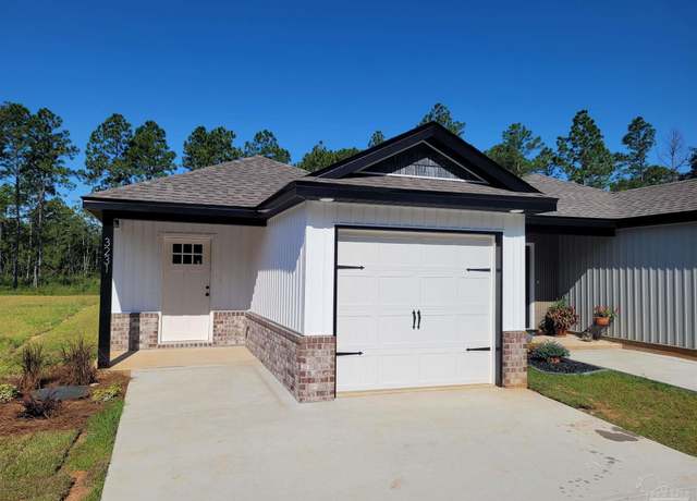 Property at 3231 Damon Dr, Milton, FL 32583, 3 beds, 2 baths