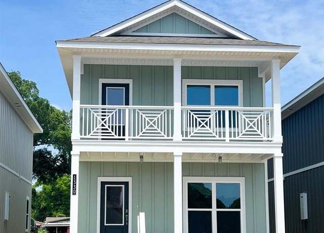 Property at 1330 W Government St, Pensacola, FL 32502, 3 beds, 2.5 baths