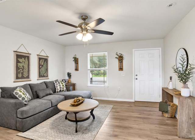 Property at 6094 Syrcle Ave, Milton, FL 32570, 3 beds, 2 baths