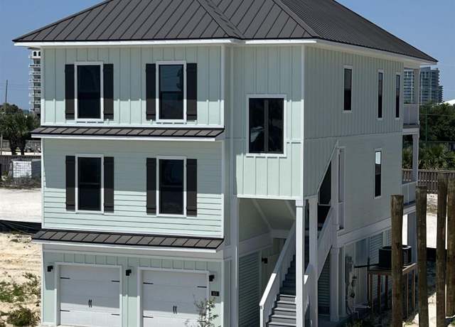 Property at 217 Clipper Dr, Pensacola, FL 32507, 5 beds, 5 baths