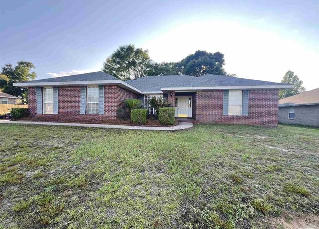 Property at 4888 La Casa Cir, Pace, FL 32571, 4 beds, 3 baths