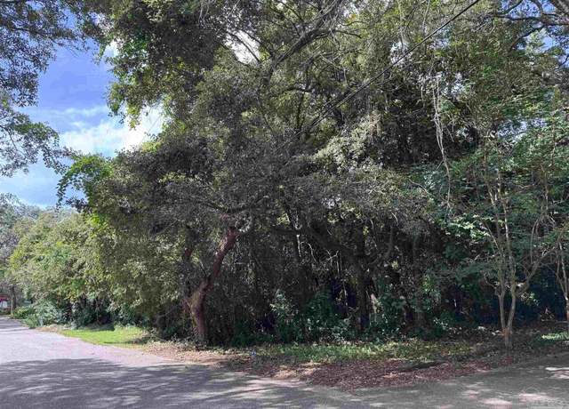 Property at 1272 Ainsworth Dr, Gulf Breeze, FL 32563