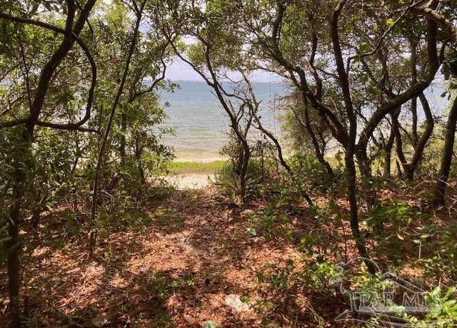 Property at 2847 Us Hwy 98, Mary Esther, FL 32569