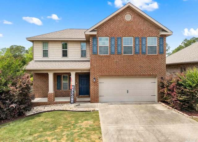 Property at 2437 Redford Dr, Cantonment, FL 32533, 4 beds, 2.5 baths