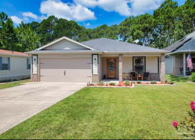 Property at 1871 Esplanade St, Navarre, FL 32566, 3 beds, 2 baths