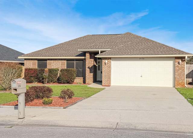 Property at 1958 Bright Water Dr, Gulf Breeze, FL 32563, 3 beds, 2 baths