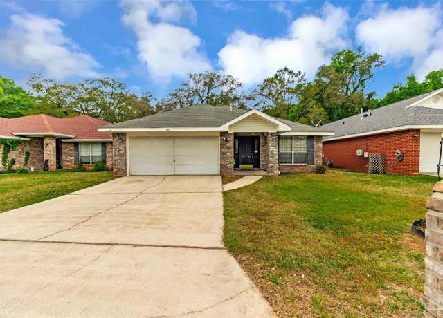 Property at 6311 Mers Ln, Pensacola, FL 32526, 4 beds, 2 baths