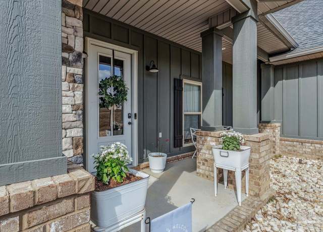 Property at 1058 Iron Forge Rd, Cantonment, FL 32533, 5 beds, 4 baths