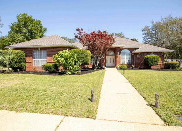 Property at 1126 Mary Kate Dr, Gulf Breeze, FL 32563, 4 beds, 3 baths