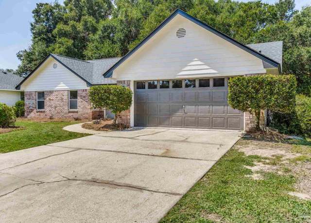 Property at 112 Redbreast Ln, Pensacola, FL 32503, 3 beds, 2 baths