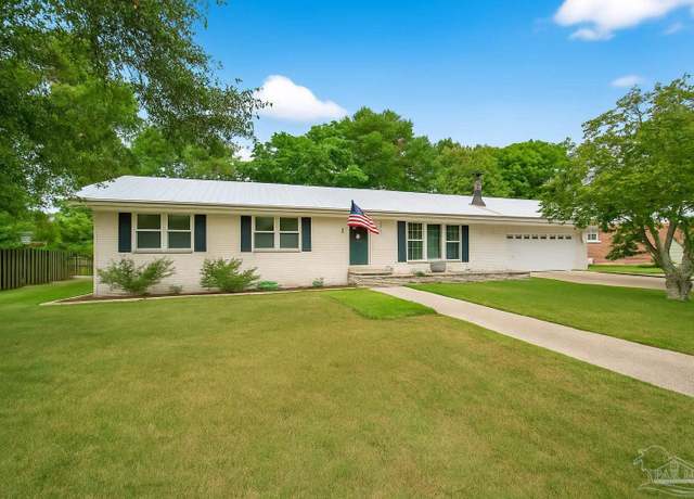 Property at 3715 Bonner Rd, Pensacola, FL 32503, 3 beds, 2 baths