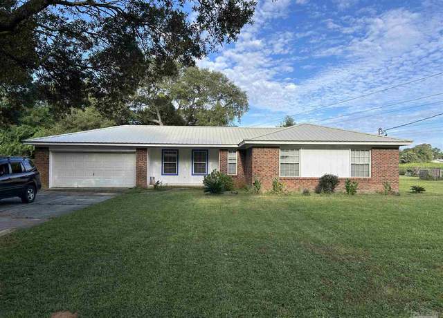 Property at 6067 Anderson Ln, Milton, FL 32570, 3 beds, 2 baths