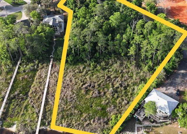Property at 13300 Lillian Hwy, Pensacola, FL 32506